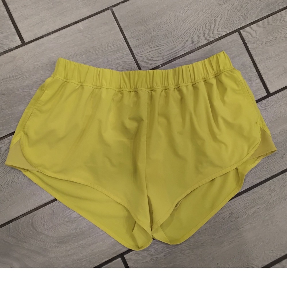 OFFLINE by Aerie Womens Lime Green Running Shorts XXL Elastic Waist Mesh Liner